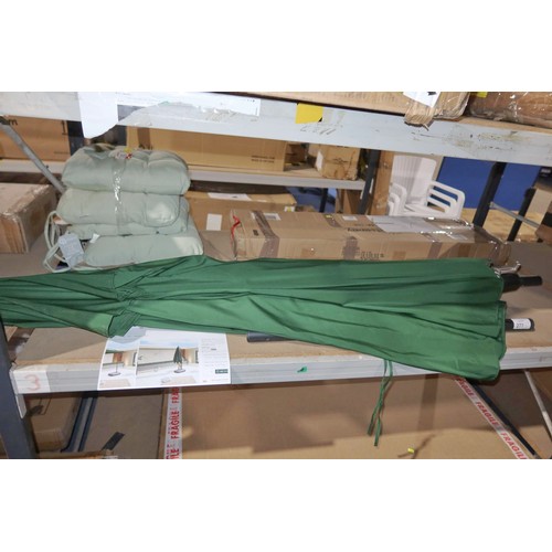 277 - 1 x Barbados 3m x 2m aluminium / green fabric cantilever parasol RRP £99. Please note that no base w... 