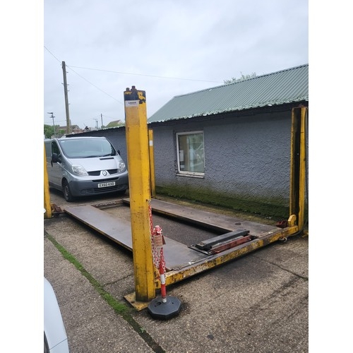 5994 - 2 no two poster vehicle ramps & 1 no four poster vehicle ramp, in situ at the premises  of Robin Wil... 