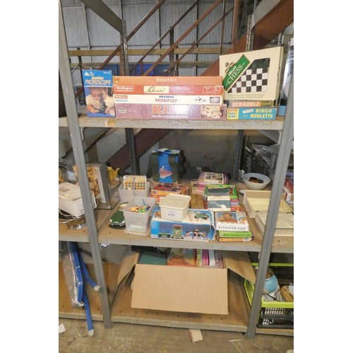 2123 - A quantity of various toys and games. Contents of 1 bay / 3 shelves