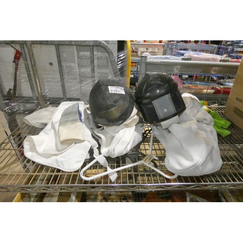 2293 - A quantity of various fencing clothing and 2 x fencing masks