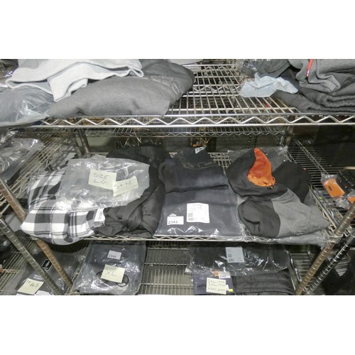 2343 - A quantity of various work clothing - sizes small, medium and large. Contents of 1 shelf