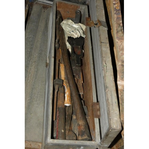 2009 - 2 boxes (1 x wood & 1 x metal) containing a quantity of various vintage hand tools and 1 x long vint... 