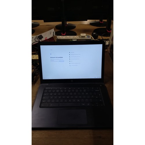 2533 - A Chromebook laptop by HP type: TPN-Q216, with a Celeron processor, 4gb ram, 32gb memory, power-wash... 