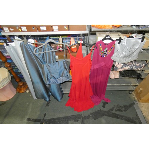 2238 - 4 x various bridesmaids / prom dresses - Details as per the photograph