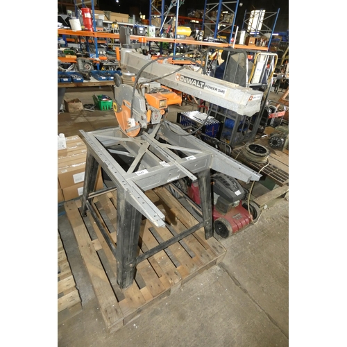 5047 - 1 x Dewalt radial arm saw model 1751, comes with stand. Capable of cutting 600mm wide boards  - Work... 