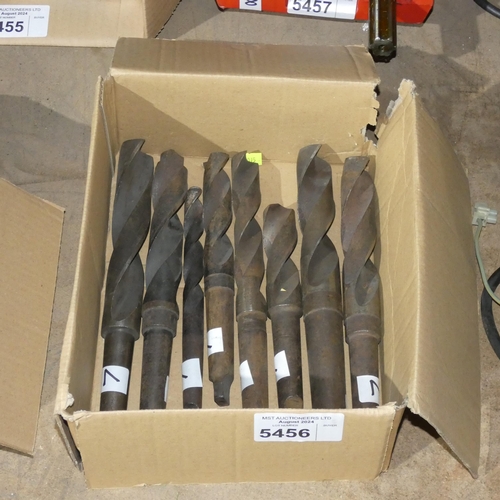 5456 - 8 x taper shank drill bits (MT4/MT5)