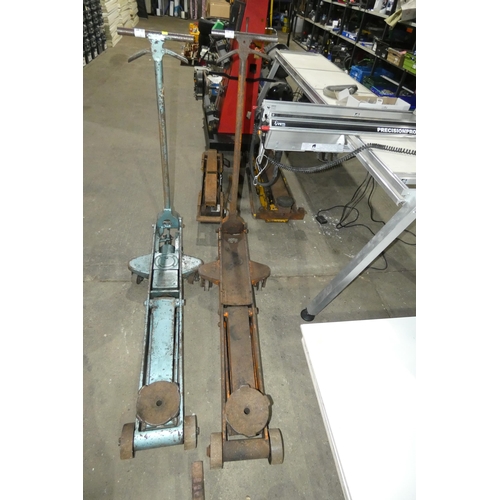 5722 - 1 x Epco orange metal trolley jack - capacity approx 2 ton