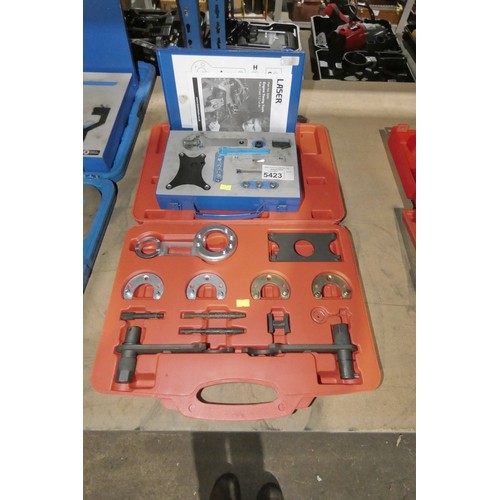 5423 - A Laser Fiat / Ford 5033 engine timing tool kit and 1 other engine timing tool kit