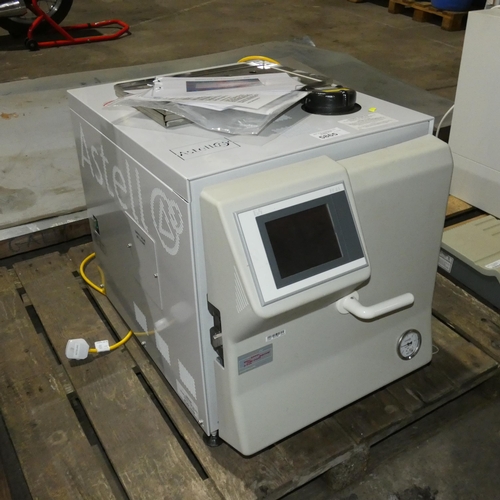 5865 - An Astell Scientific bench top front loading autoclave model AMB230BT65(+VAC), YOM 2016, chamber vol... 