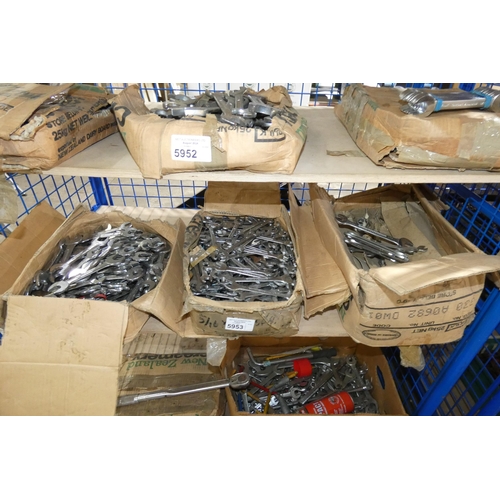 5953 - A quantity of spanners. Not practical to list in detail so please view or see photographs. Contents ... 