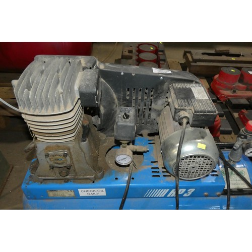 5359 - 1 x ABAC HP3 compressor 240v, a length of air hose and several air tools   Tested Working