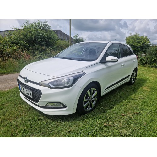 1 - Hyundai  i20 Hatchback 1.2 premium NAV SDR, white, Reg: WF67 XZX, 19/12/17, 5 spd manual petrol 1248... 