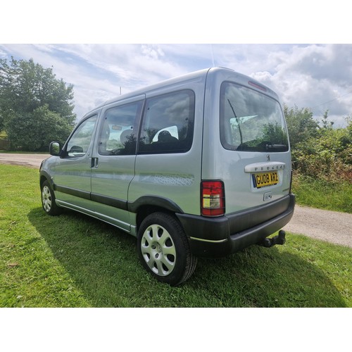 3 - Peugeot Partner MPV Combi Diesel Estate 1.6 HDI Escapade 5 dr, Silver, Reg: GUO8 ARZ, 01/93/2008, 5 ... 