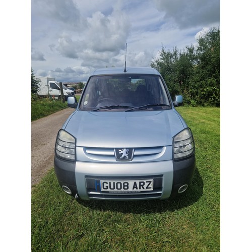 3 - Peugeot Partner MPV Combi Diesel Estate 1.6 HDI Escapade 5 dr, Silver, Reg: GUO8 ARZ, 01/93/2008, 5 ... 