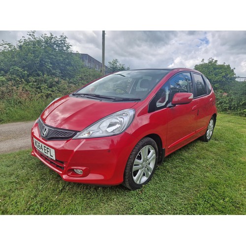 4 - Honda Jazz  5 dr hatchback, 1.4 i-VTEC EX Re, Reg: WG64 EFL, 27/11/2014, 5 spd manual petrol 1339cc,... 