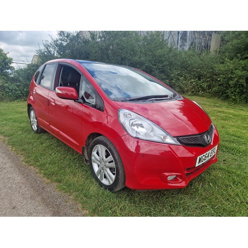 4 - Honda Jazz  5 dr hatchback, 1.4 i-VTEC EX Re, Reg: WG64 EFL, 27/11/2014, 5 spd manual petrol 1339cc,... 