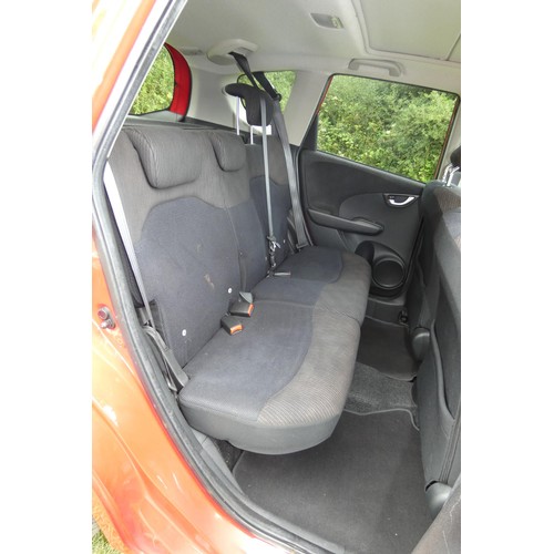 4 - Honda Jazz  5 dr hatchback, 1.4 i-VTEC EX Re, Reg: WG64 EFL, 27/11/2014, 5 spd manual petrol 1339cc,... 