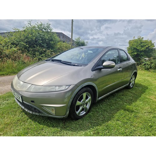 5 - HONDA CIVIC HATCHBACK 1.8 I-VTEC ES, 5Dr.  Reg: LA06 UZK, 30/06/2006, 6 spd manual petrol 1799cc, Mi... 