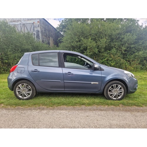 6 - Renault Clio 5 dr hatchback 1.6 VVT GT LINE TOM TOM AUTO, Blue, Reg: RE61 JYS, 15/11/2011, 4 speed A... 