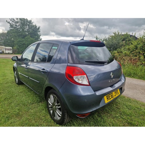 6 - Renault Clio 5 dr hatchback 1.6 VVT GT LINE TOM TOM AUTO, Blue, Reg: RE61 JYS, 15/11/2011, 4 speed A... 