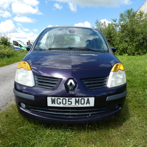 9 - Renault Modus Priviledge 1.5 DCi 80 5dr Hatchback Mauve/Purple, Reg: WG05 MOA, 06/06/2005, 5 spd man... 