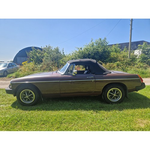 15 - MGB Sports Roadster, brown with dark Mohair soft top, Reg UUH 265S, 1st registered 20/03/1978, 4 spe... 