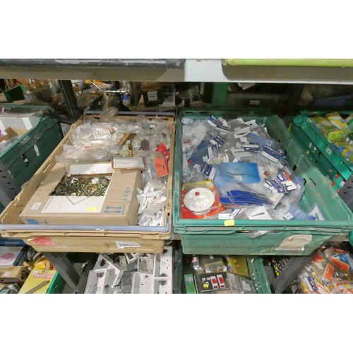 5809 - A quantity of various items including socket boxes, socket fronts, hooks, small hardware items etc. ... 