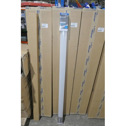 6028 - 1 box containing 12 x Megaman Malo LED batten lights 3000k / 240v / 1500mm long