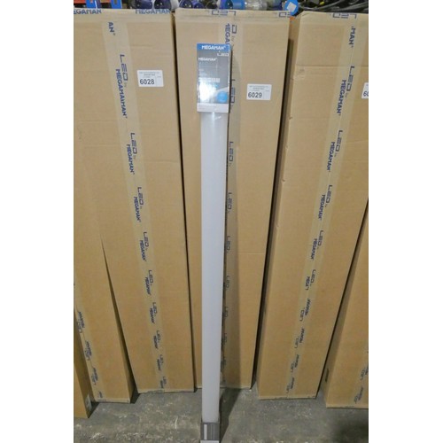 6029 - 1 box containing 12 x Megaman Malo LED batten lights 3000k / 240v / 1500mm long