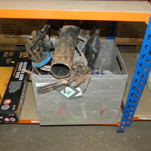 6076 - A quantity of various used mortar guns, irons / joiners and a Duro 125DSM mortar raking diamond disc... 