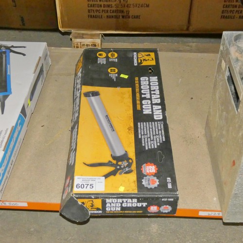 6075 - 1 x Roughneck mortar and grout gun - Boxed and unused