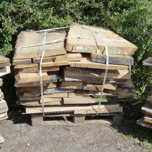 6324 - 1 x pallet containing a quantity of various hardwood slabs, mainly oak - Contents of 1 pallet