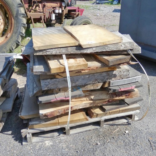 6330 - 1 x pallet containing a quantity of various hardwood slabs, mainly oak - Contents of 1 pallet