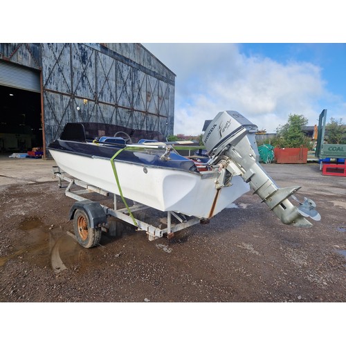 6242 - 1 x Fletcher 14 speed boat with a Honda 9.9hp four stroke outboard engine. This boat is approx 430cm... 