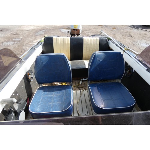 6242 - 1 x Fletcher 14 speed boat with a Honda 9.9hp four stroke outboard engine. This boat is approx 430cm... 