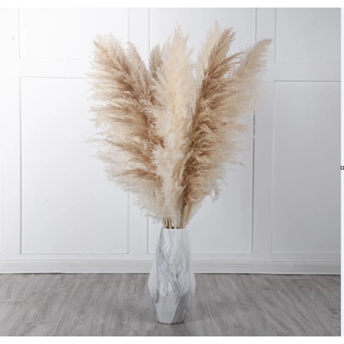 36 - A 10 piece pampas grass arrangement set RRP £73