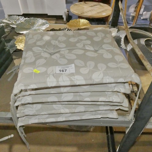 167 - 6 x leaf patterned chair cushions