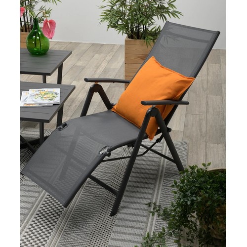 237 - 1 x Goguen long reclining single sun lounger / chaise RRP £61