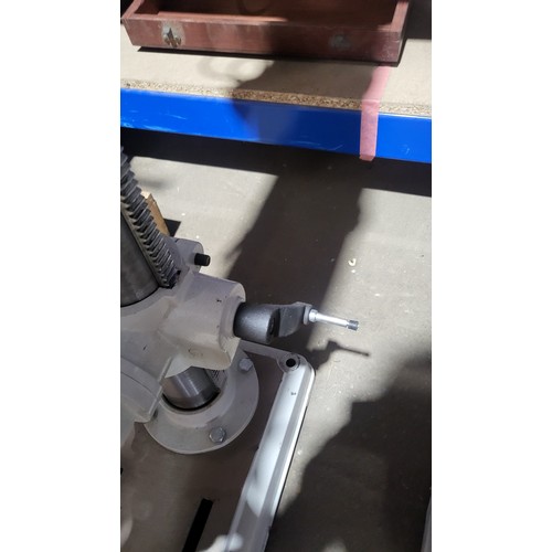 5344 - 1 x Workshop AW680R radial arm drill 240v. Please note that this drill has a damaged column and a br... 