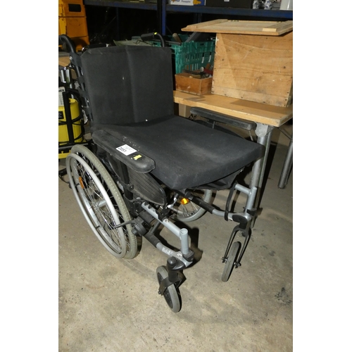 2051 - 1 x Rubi X2 folding wheelchair