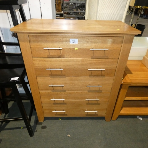 2200 - 1 x Oak chest of 5 drawers approx 97 x 48 x 114cm high