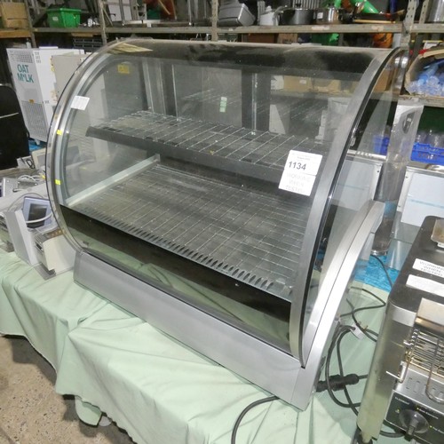 1134 - A commercial counter top heated display cabinet by Interlevin type H-S530A. TESTED WORKING