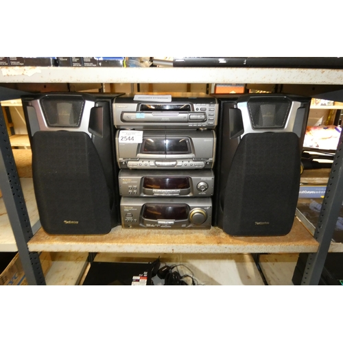 2544 - A Technics stereo system, cd tray will not open, no further testing, therefore requires attention - ... 