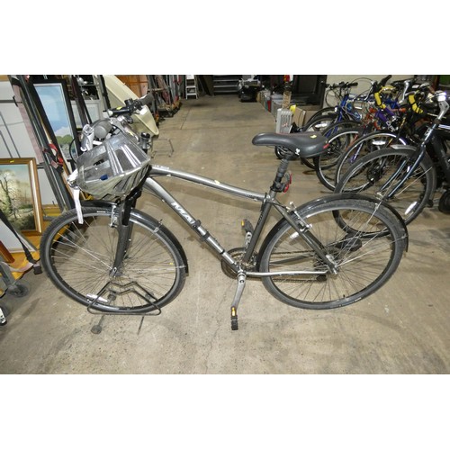 2097 - 1 x Marin San Rafael bicycle