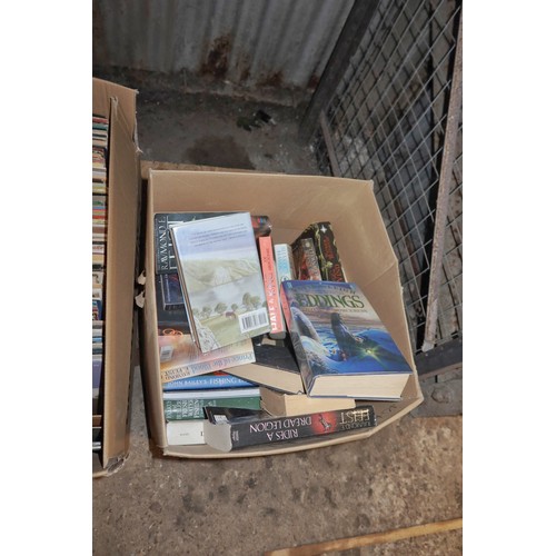 2122 - A quantity of various vinyl records and books