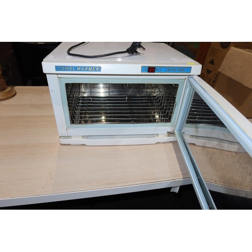2252A - 1 x Health Super Star RTD-16A electric towel warmer 240v (Trade)  TESTED WORKING