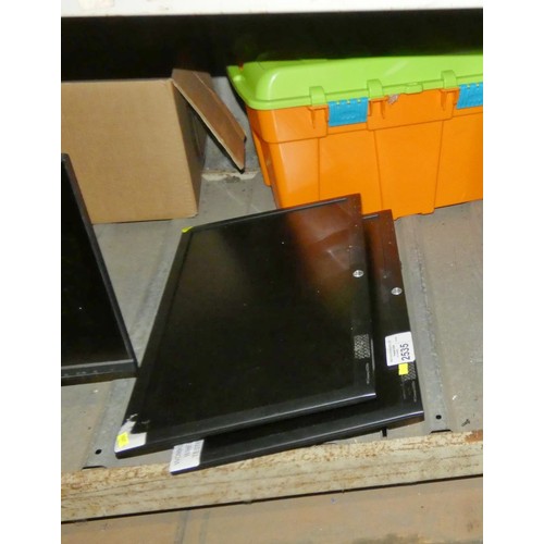 2535 - 2 x 23 inch pc monitors by HP type Compaq LA2306x no stands - trade. Both Tested Working