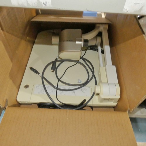 2584 - An Elmo P30HD flatbed projector - trade