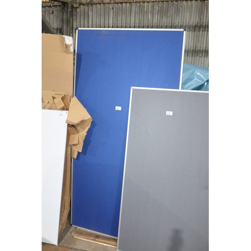 1299 - 1 x blue pin board approx 120 x 240cm