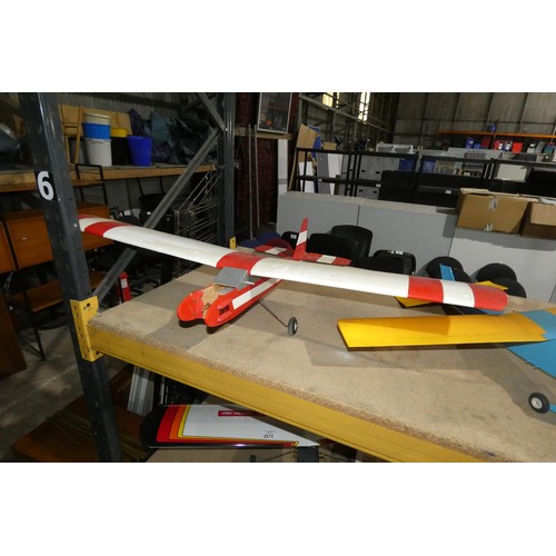 2671 - 3 x model radio controlled aircraft (1 is a glider) wing spans approx 134cm / 53 inches , 102cm / 40... 